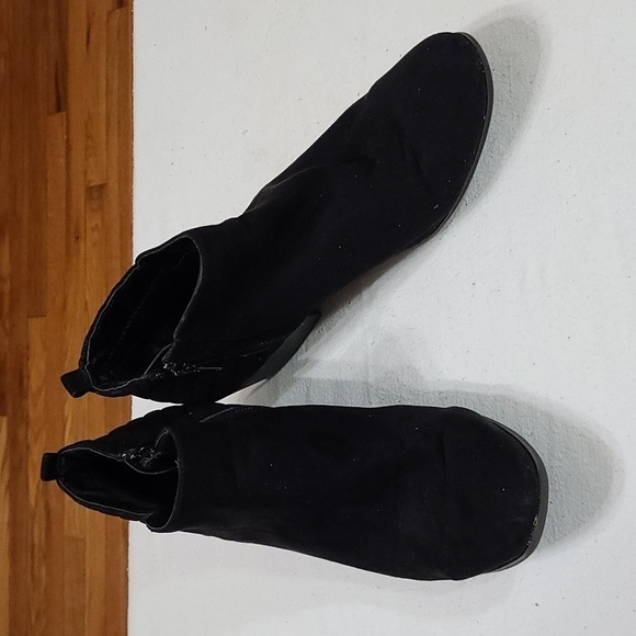 Style & Co Womens Black Suede Ankle Booties Side Zips Quilted Sz 10 GUC READ - Picture 1 of 14